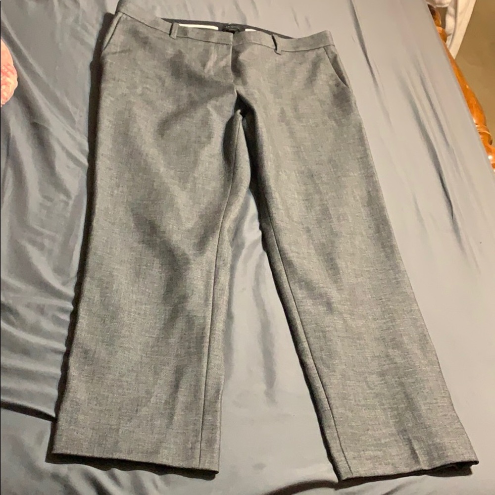 Ann Taylor grey ankle cut pants, size 12